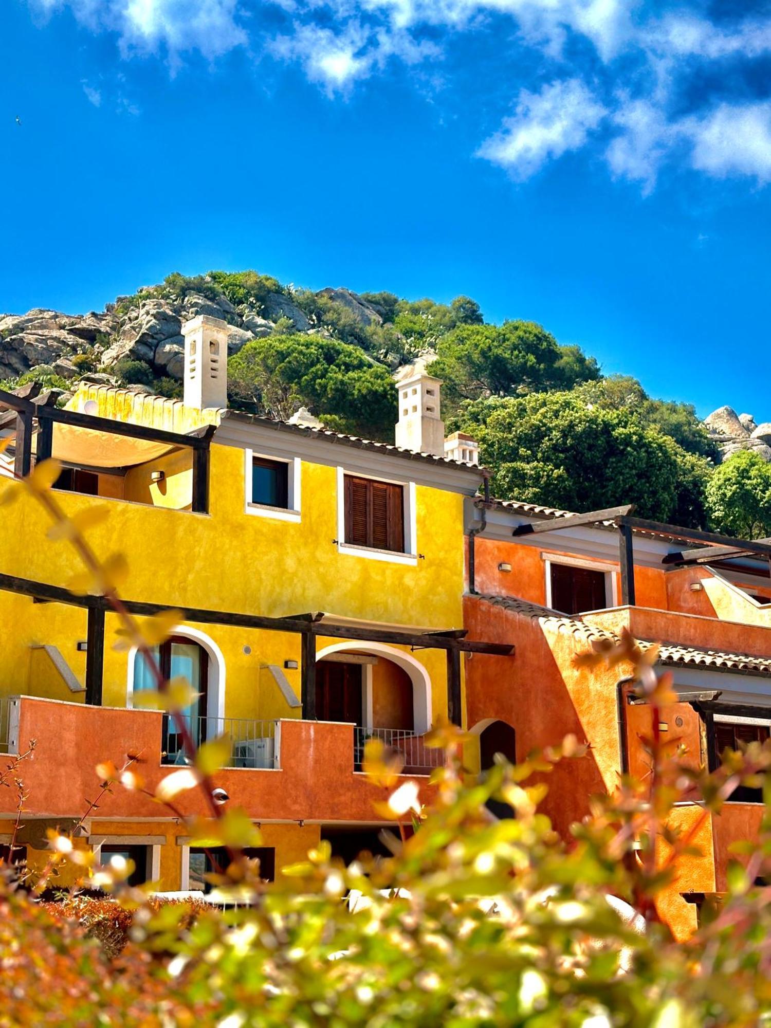 Borgo Punta Aparthotel 4*